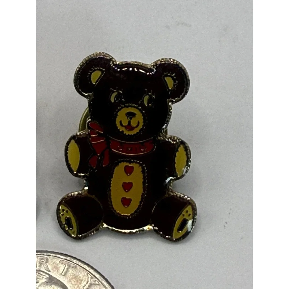 Vintage‎ Ohio Teddy Bear Enamel Pin Set of 2 – Gold Tone Black Red Heart Bears